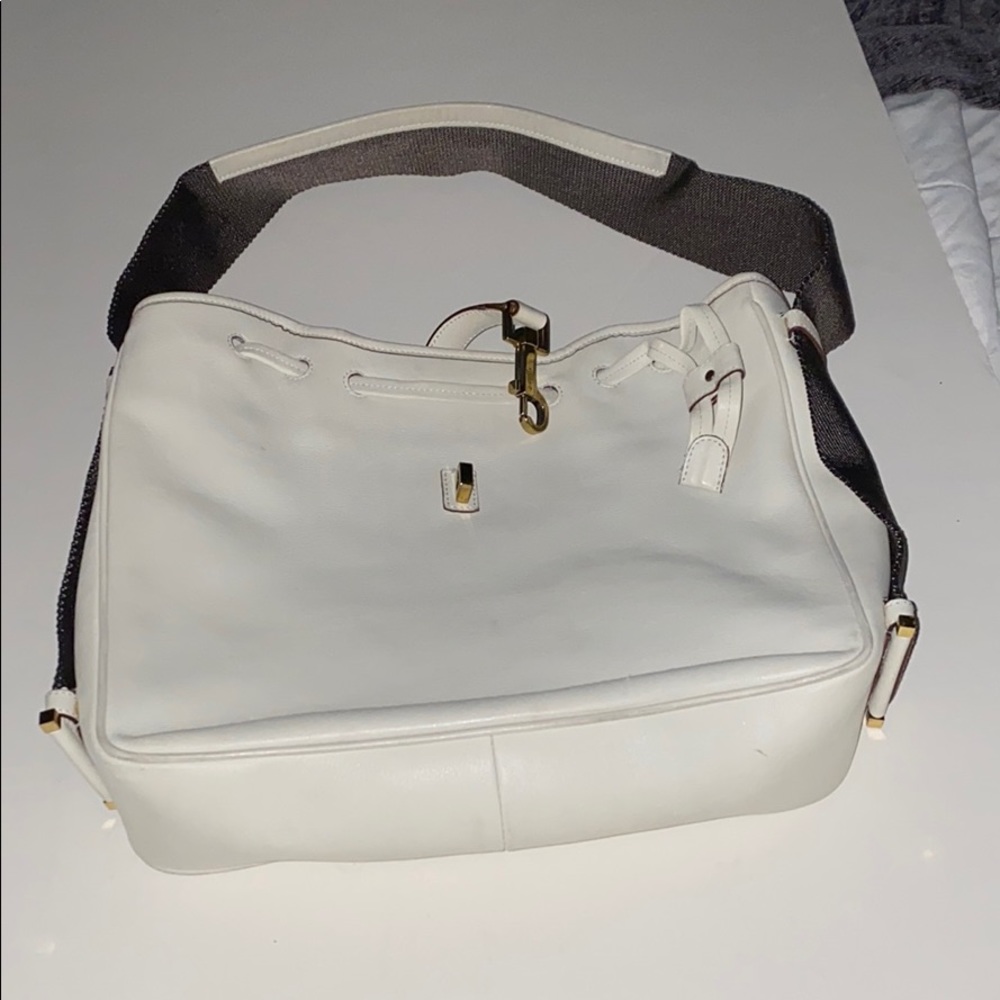 Bucket bag